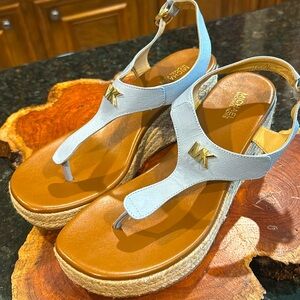 Michael Kors 6.5 Baby Blue wedge
